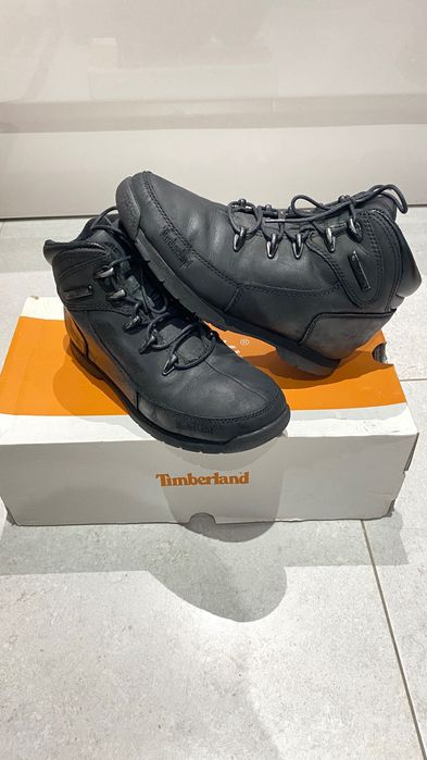 Timberland din nubuc natural