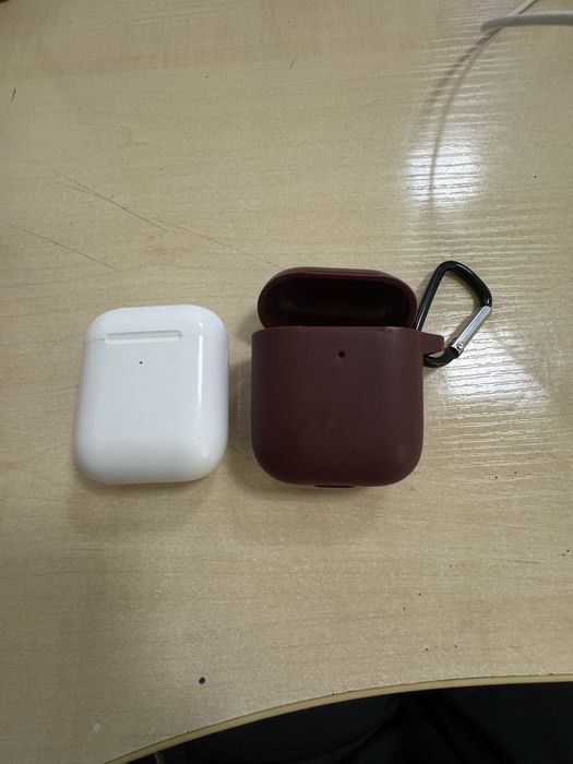 Продам наушники apple