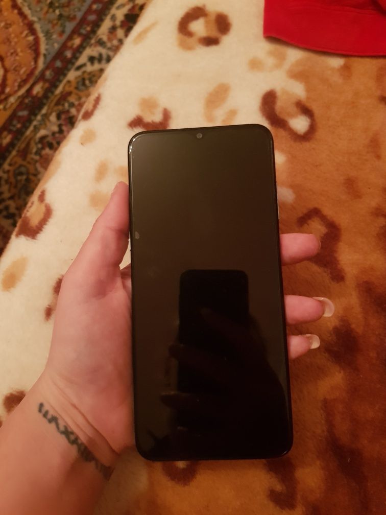 Nokia G11 32gb telefonul funcționează perfect