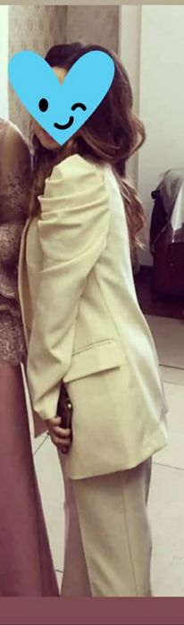 Продам     костюм