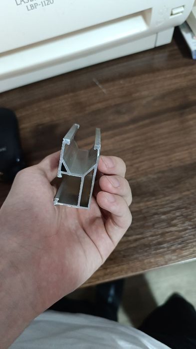 Алюминиевые каркасы (универсальный профиль) для солнечных панелей + За