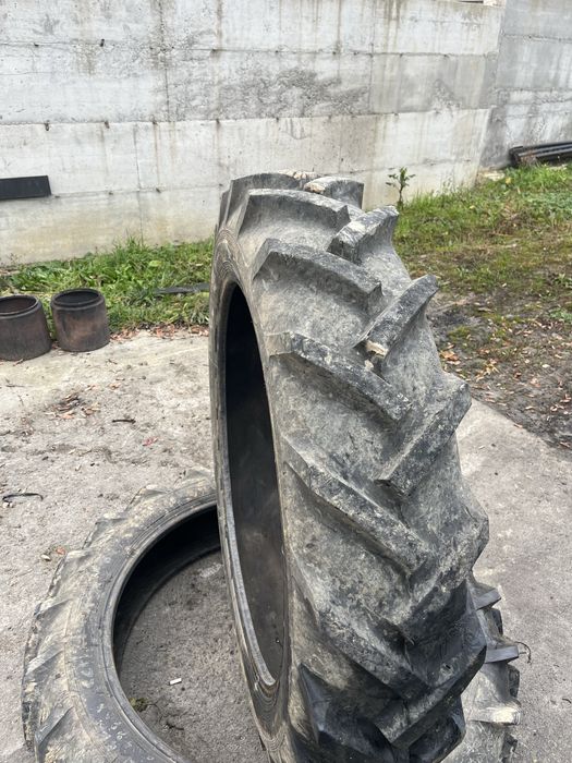 Cauciuc 9,5 R32 Barum