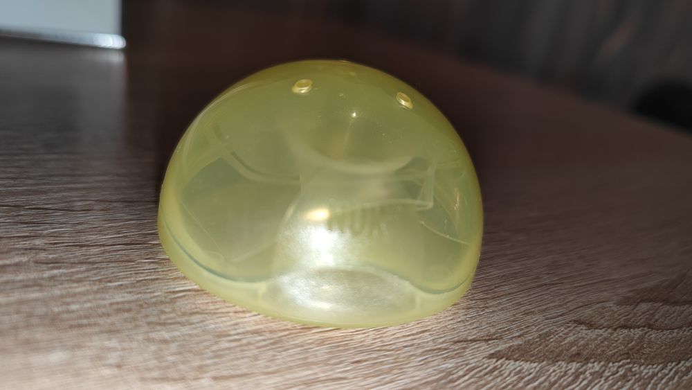 Силиконовая накладка на грудь от nuk