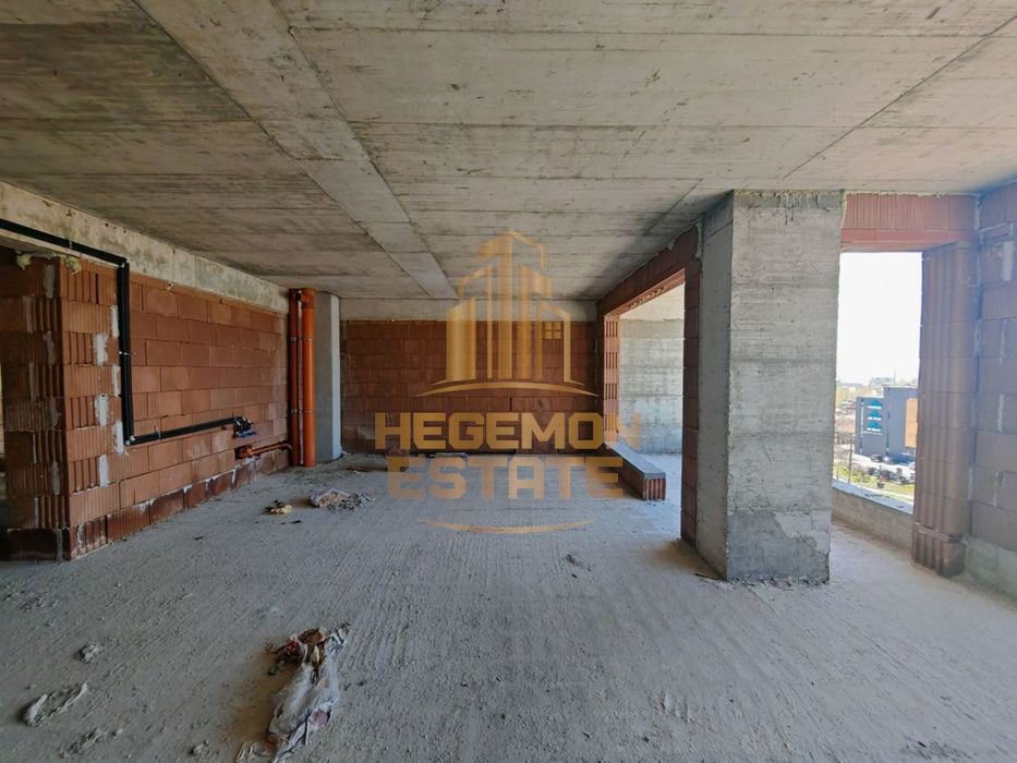 Продава се Двустаен апартамент в Варна, Младост 2 - 64 кв.м за 1954 €/кв.м - Снимка #2