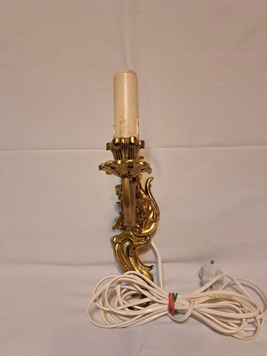 Месингови Аплици за стена