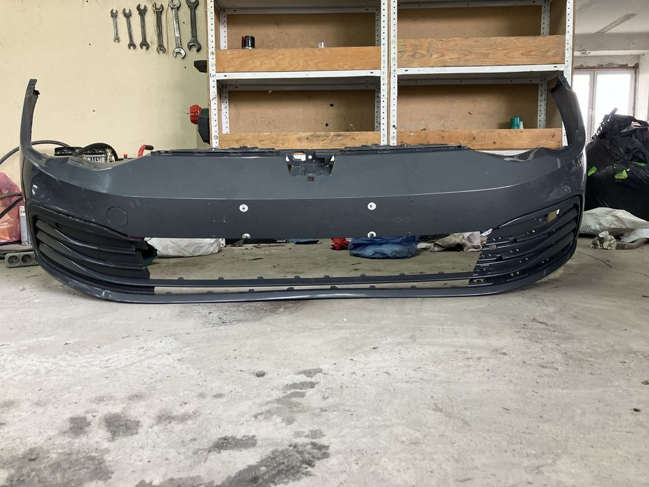 Предна броня за Фолксваген Голф 8 Volkswagen Golf VIII 2019-2024г