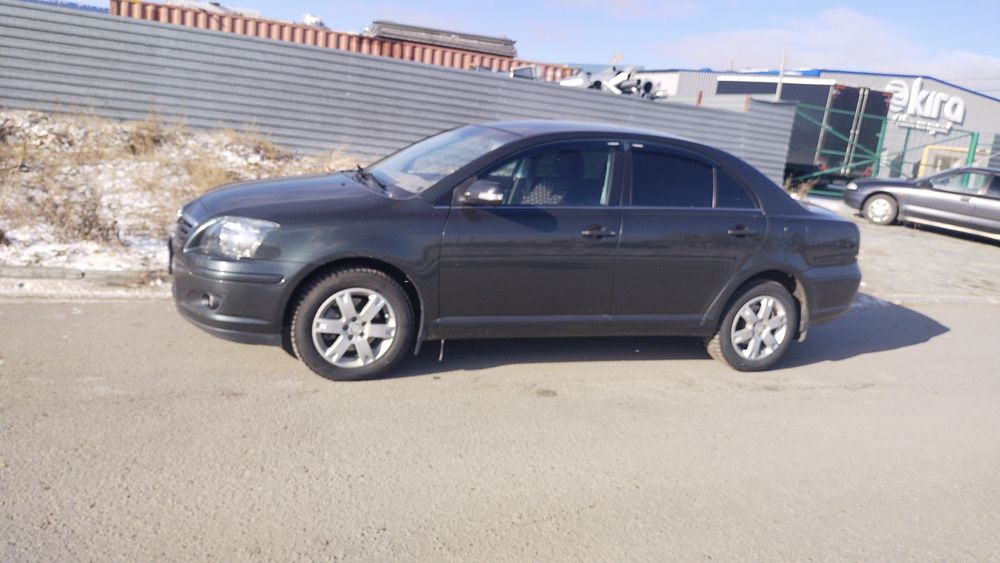 Продам Toyota Avensis