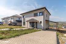 Casa cu 4 camere de vanzare, Jucu de Sus, Frasinului Nr.6 Semifinisat