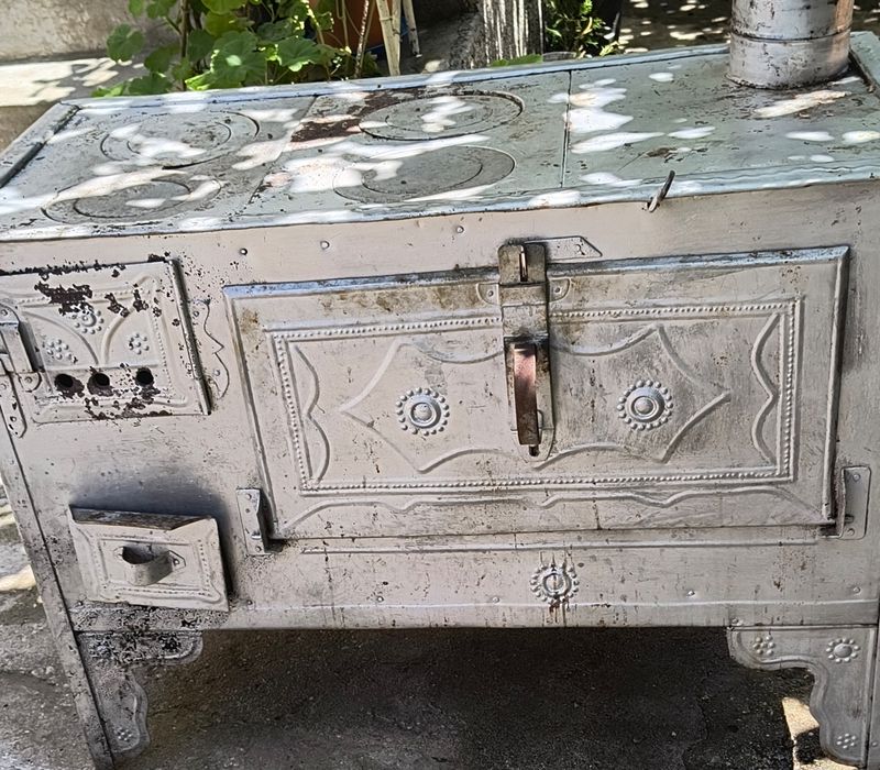 Печка на дърва и въглища