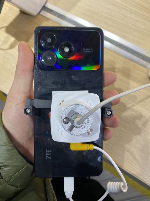 Новый телфон запечатноный