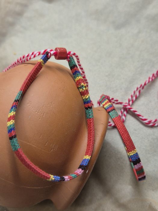 Мартеници ръчна изработка НА ЕДРО