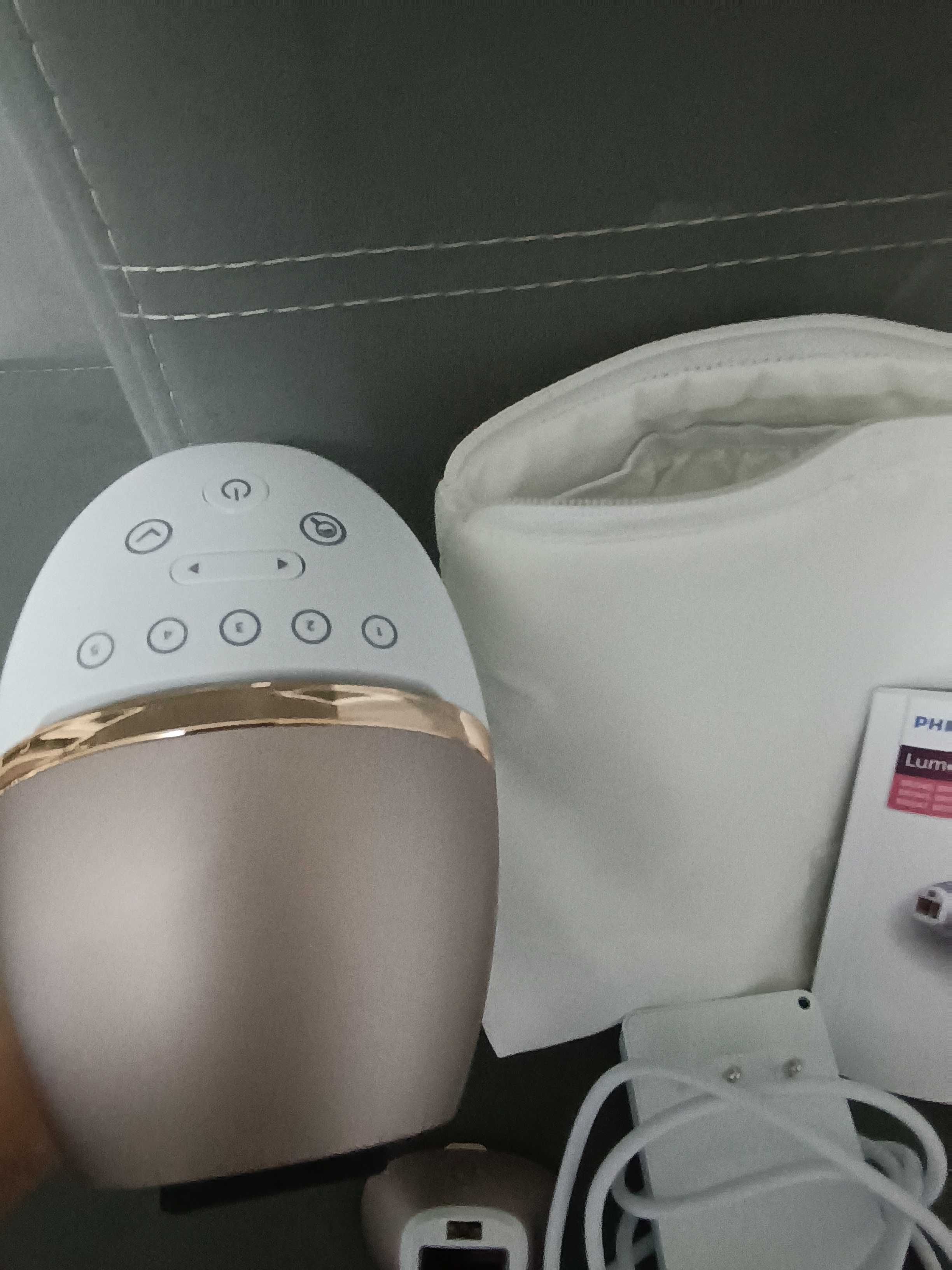 Фотоепилатор Philips BRI945/00 Lumea