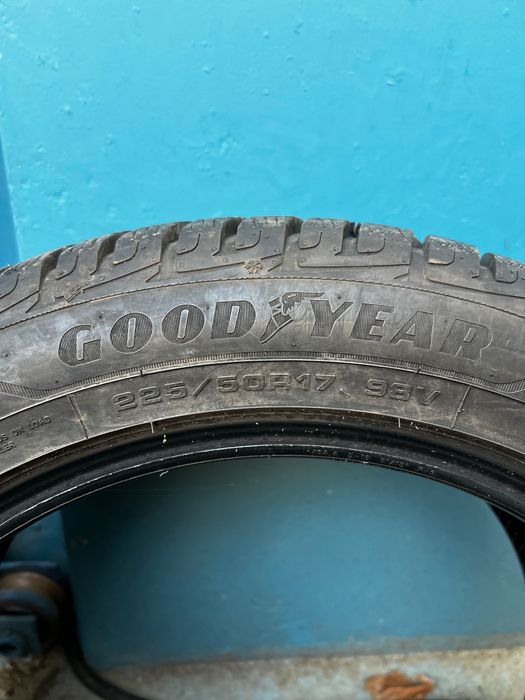 Зимни гуми 225/50R17 GOOD YEAR UltraGrip Performance+ DOT 3019
