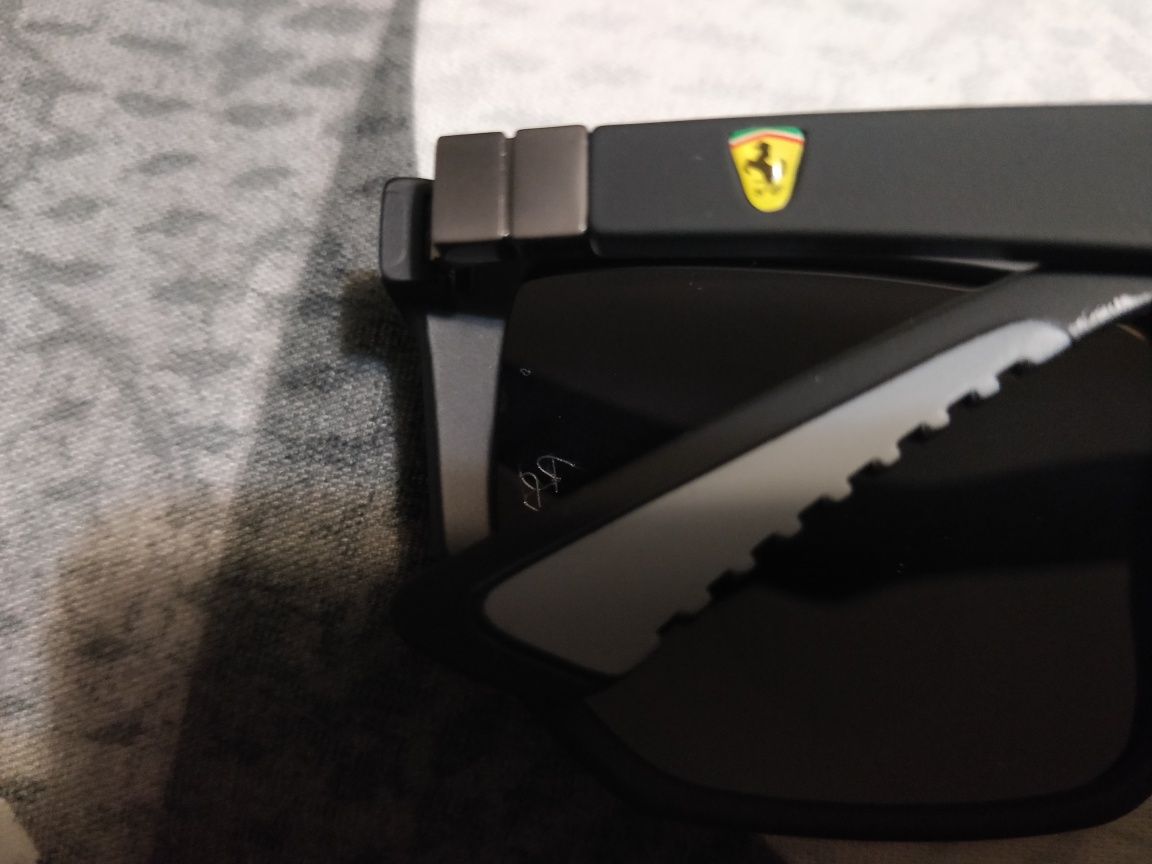 Ochelari de soare Ray-Ban RB8371, Ferrari Edition