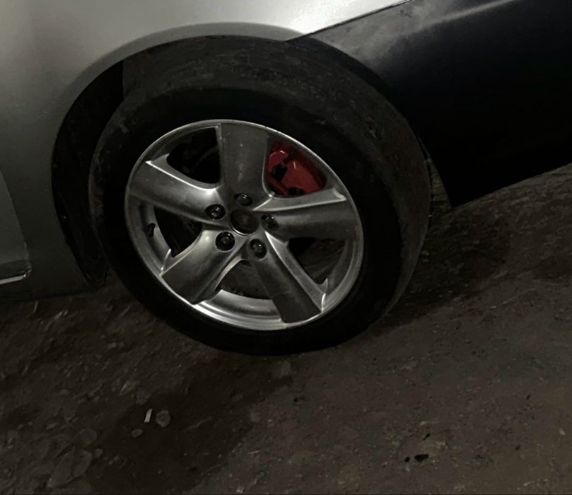 Продам диски с резиной R17
