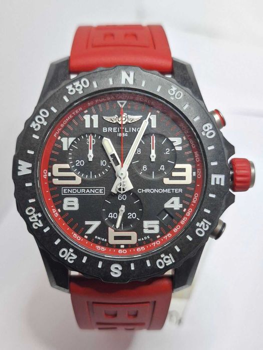 Часовник Breitling X82310