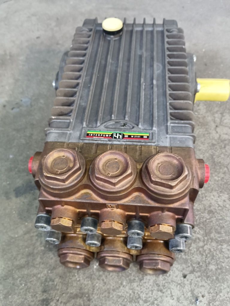 Помпа Interpump W2141 . 41 литра в минута