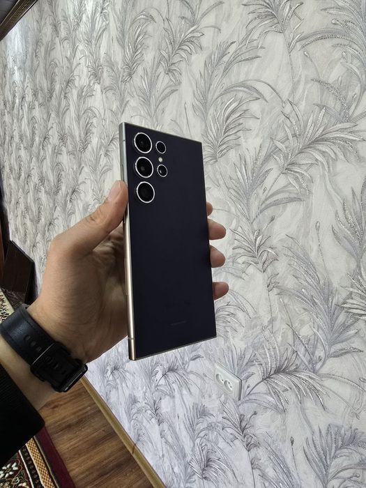 Srochno Samsung S24 Ultra American 12/256g sotiladi