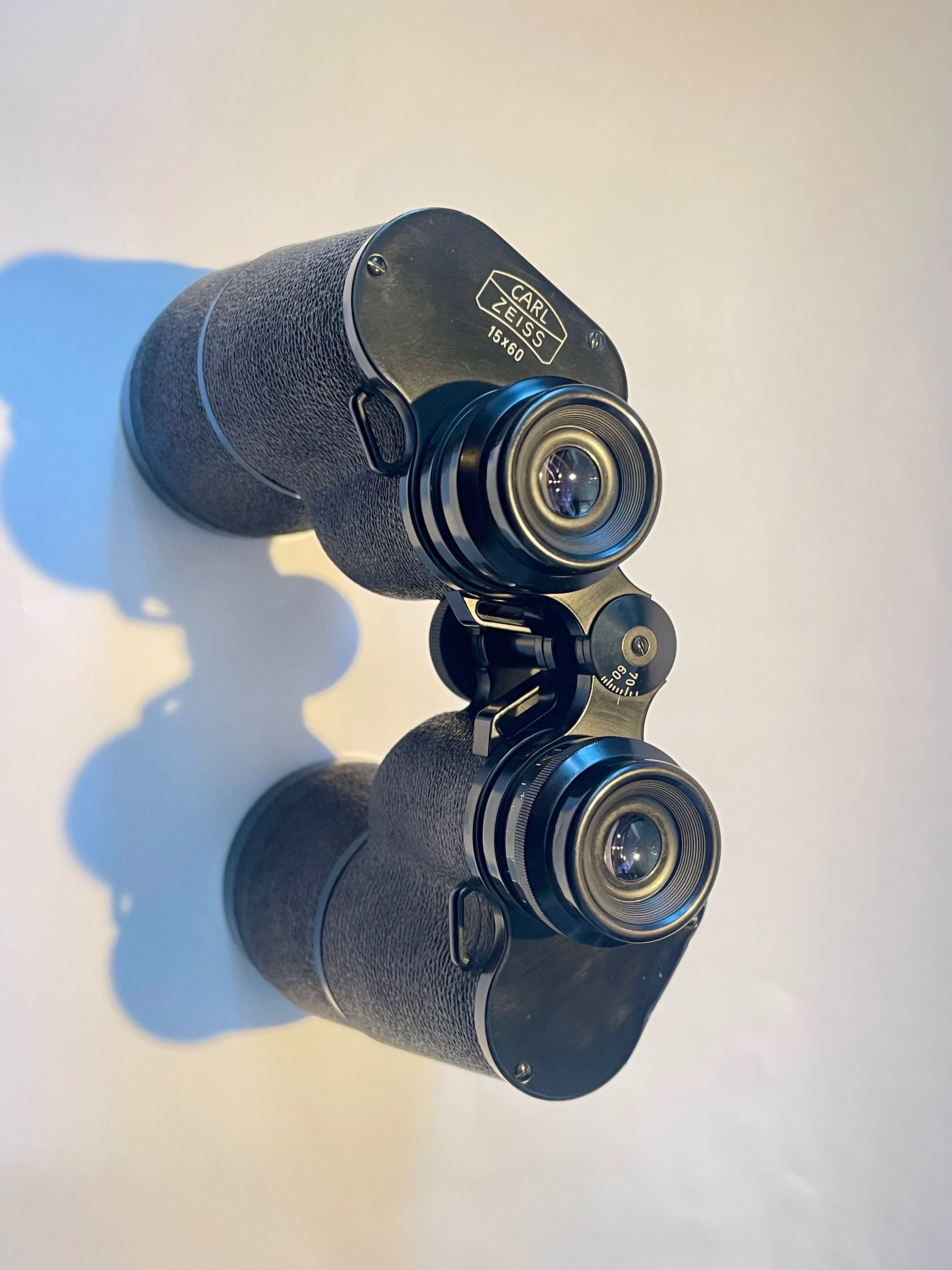 Бинокъл Carl Zeiss Oberkochen 15x60