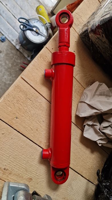 Cilindru hidraulic plug reversibil orce dimensiune preț 450 lei bucata