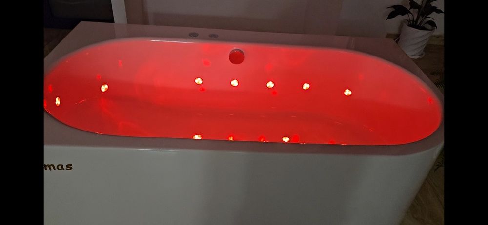 Cada hidromasaj/jacuzzi