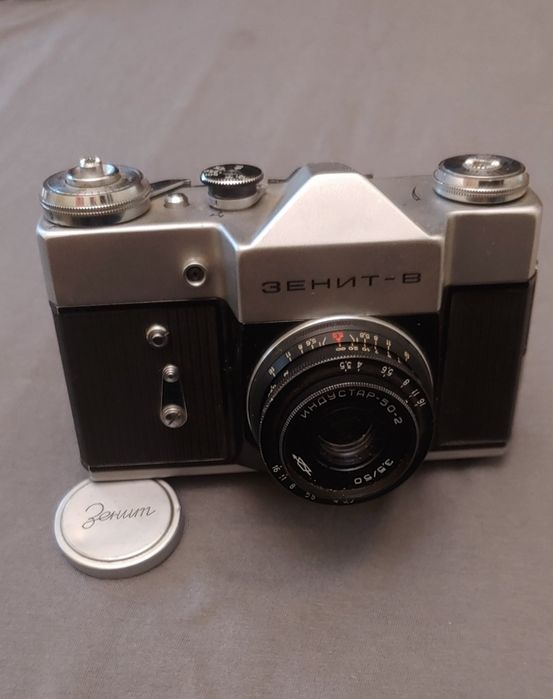 фотоаппарат Зенит В с Индустар 50-2 рабочий