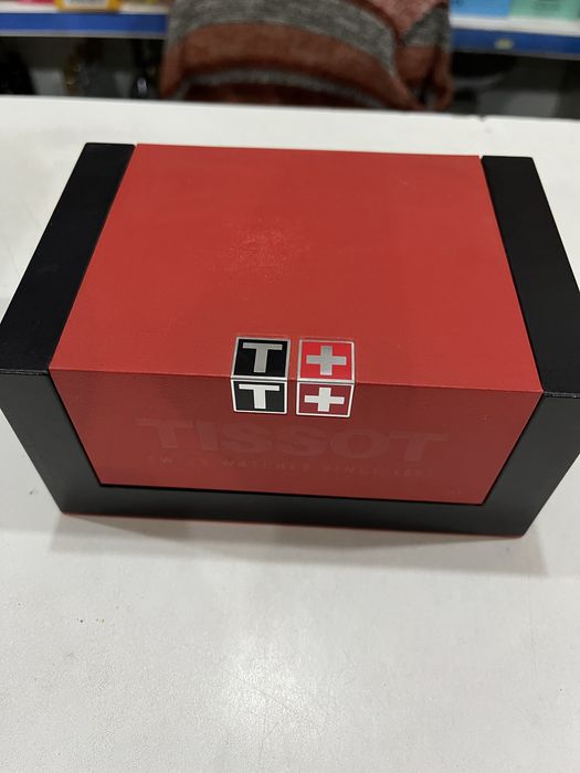 Часы женские  Tissot оригинал