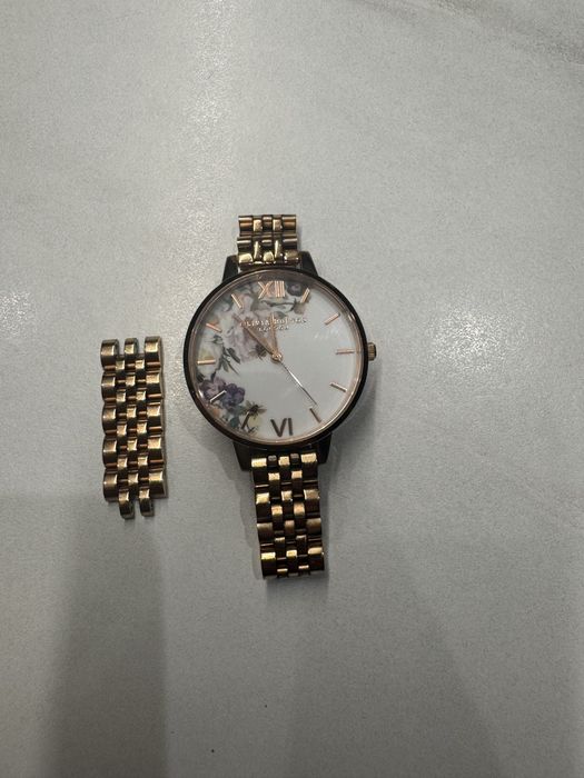 Ceas gold dama Olivia Burton London