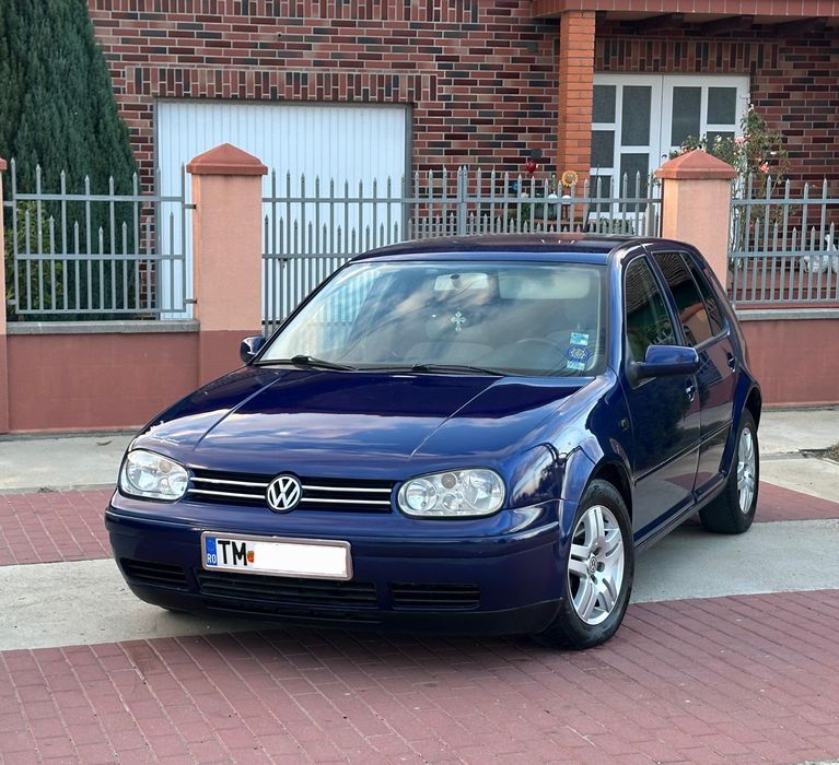 Vw Golf 4 1.9 tdi  6+1 viteze an 2002  acte la zi fiscal pe loc