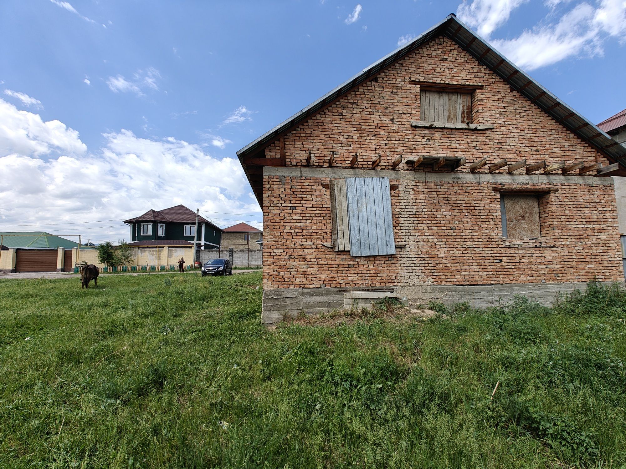 Участок с домом село Долан-2 6 соток кирпичный срочно