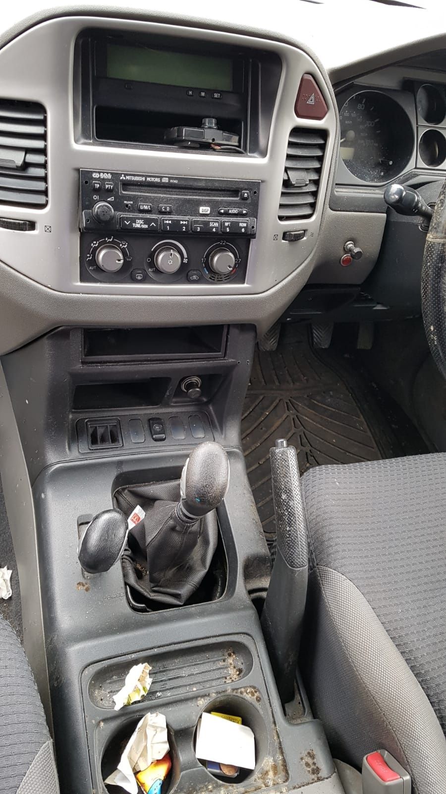 Mitsubishi pajero 3.2 на части