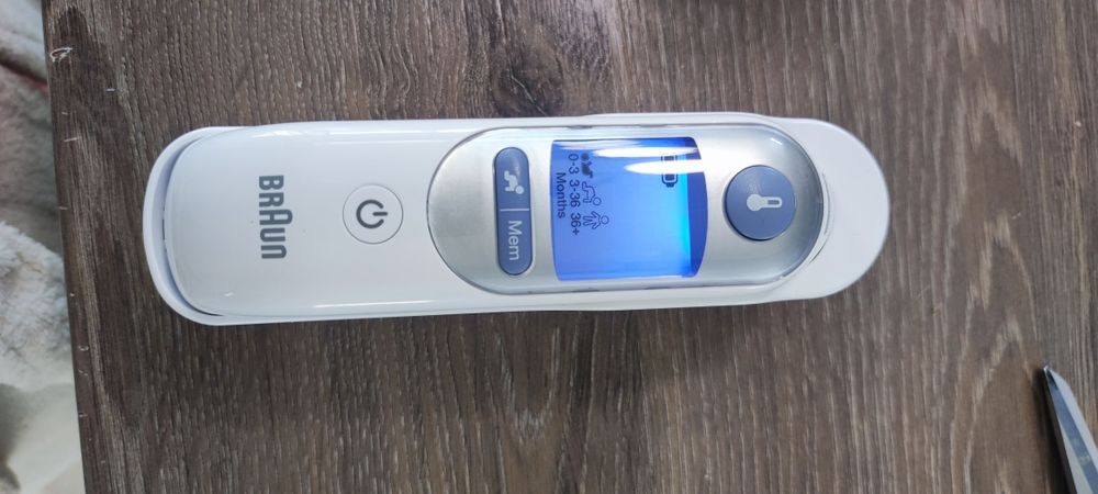 Termometru pentru ureche Braun Thermoscan 7
