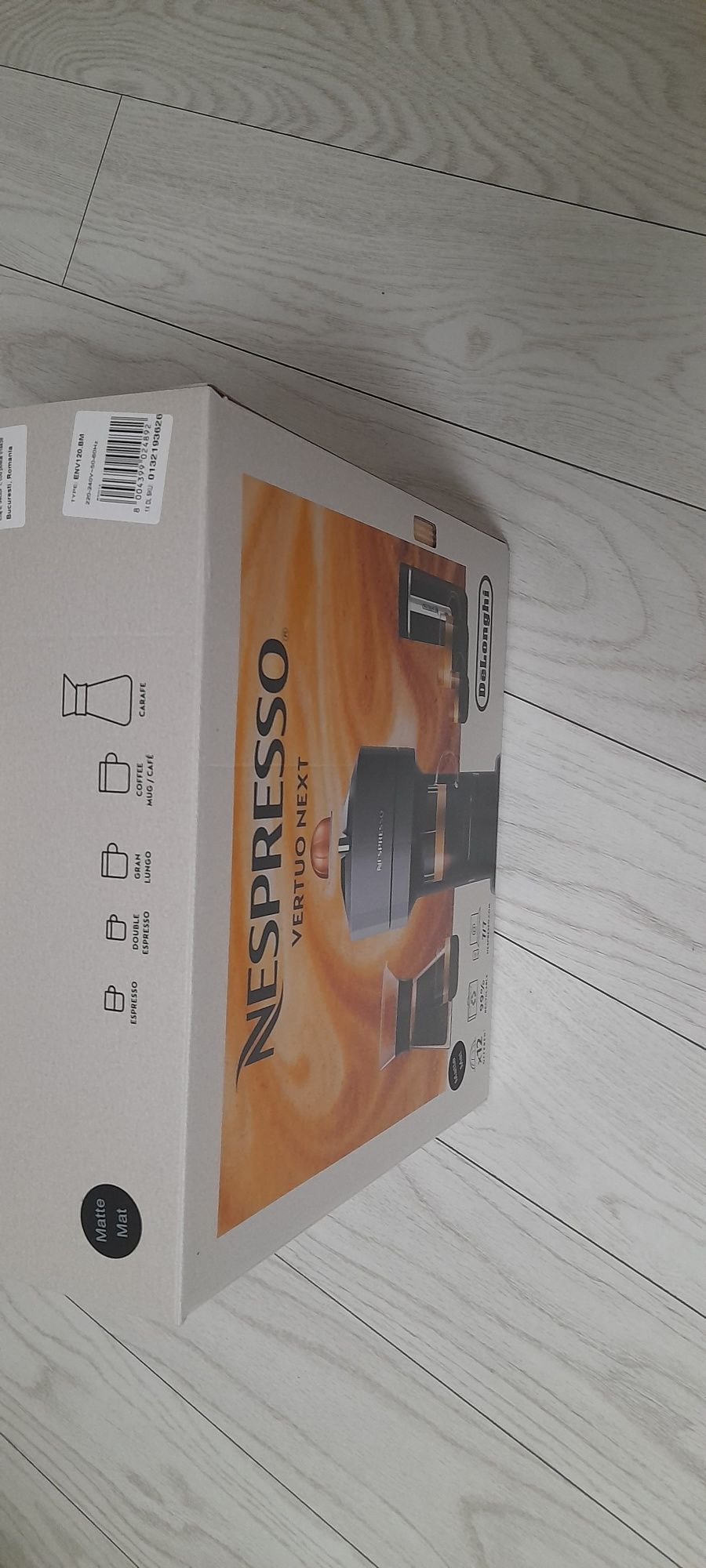 Expresor Nespreso Vertuo Next nou