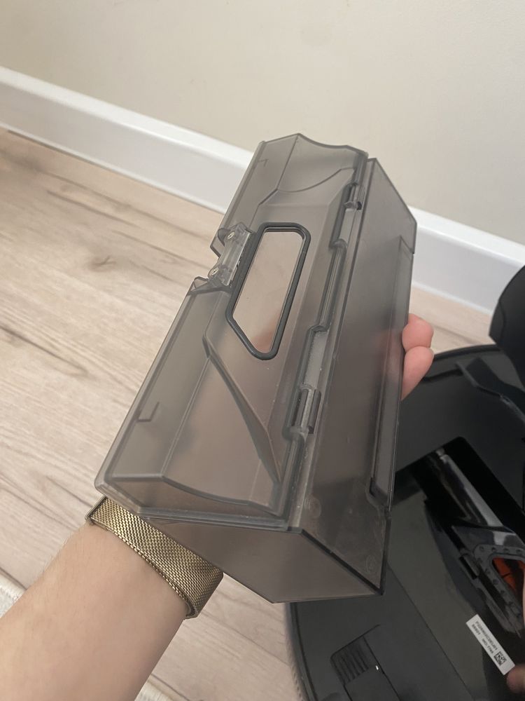 DreameBot D9 max робот пылесос