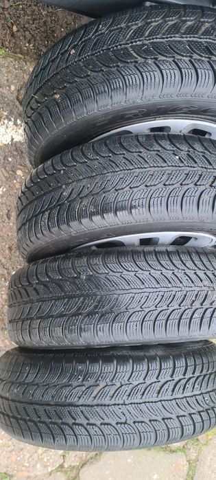 Roti ford 195/65/15 dot 2021