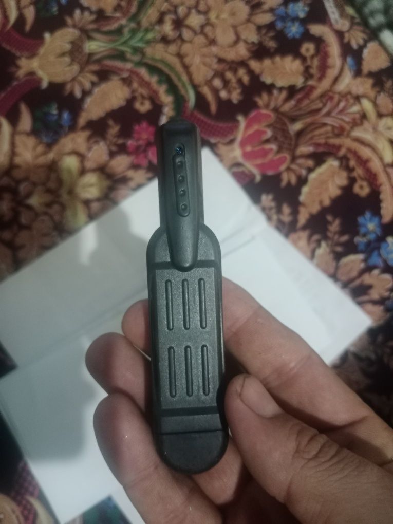 Camera sotiladi Fleshka ketadi. Ishlashi yaxshi