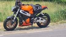 Vând sau schimb Honda 929