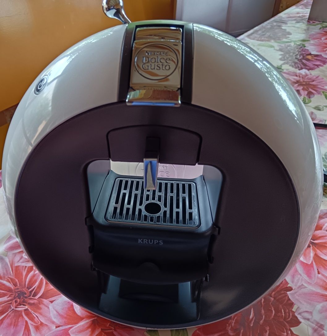 Expresor cafea, Krups, compatibil capsule Dolce Gusto