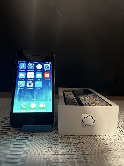 Telefon Colectie iPhone 4S stare foarte bună