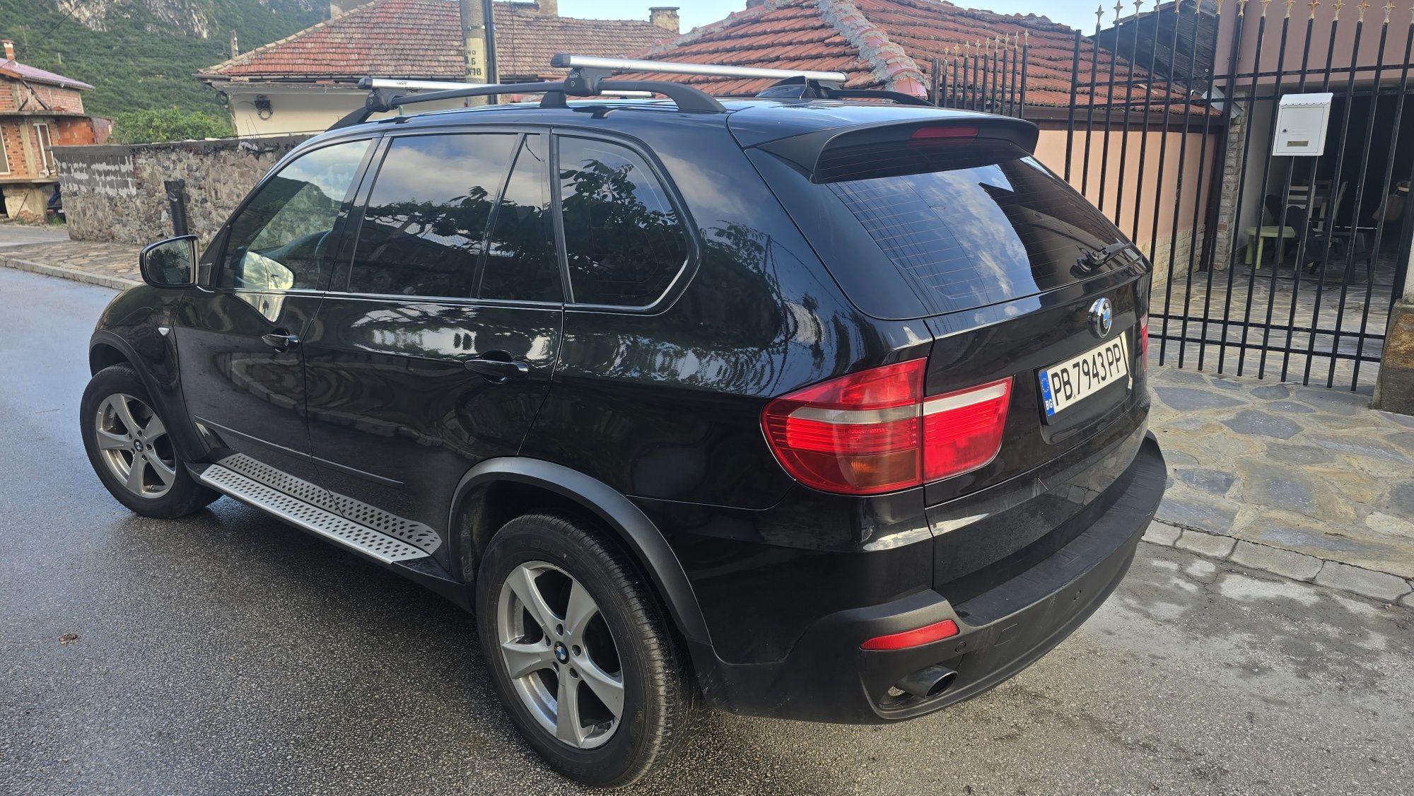 Продаваам БМВ Х5Е70