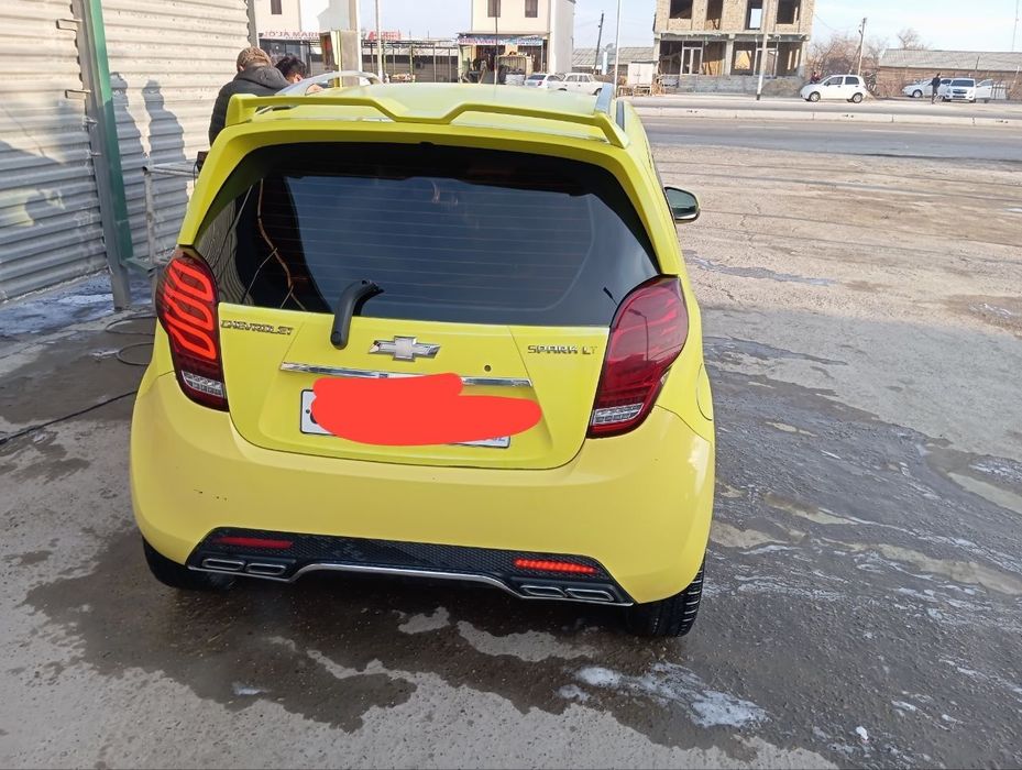 Спарк йили 2011 тезда сотилади