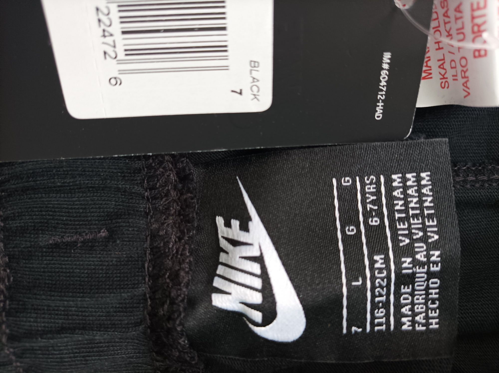 Nike 116-122см нови панталонки