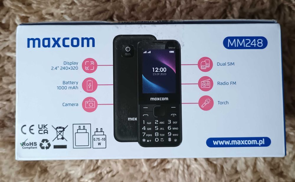 Telefon Maxcom nou cu butoane