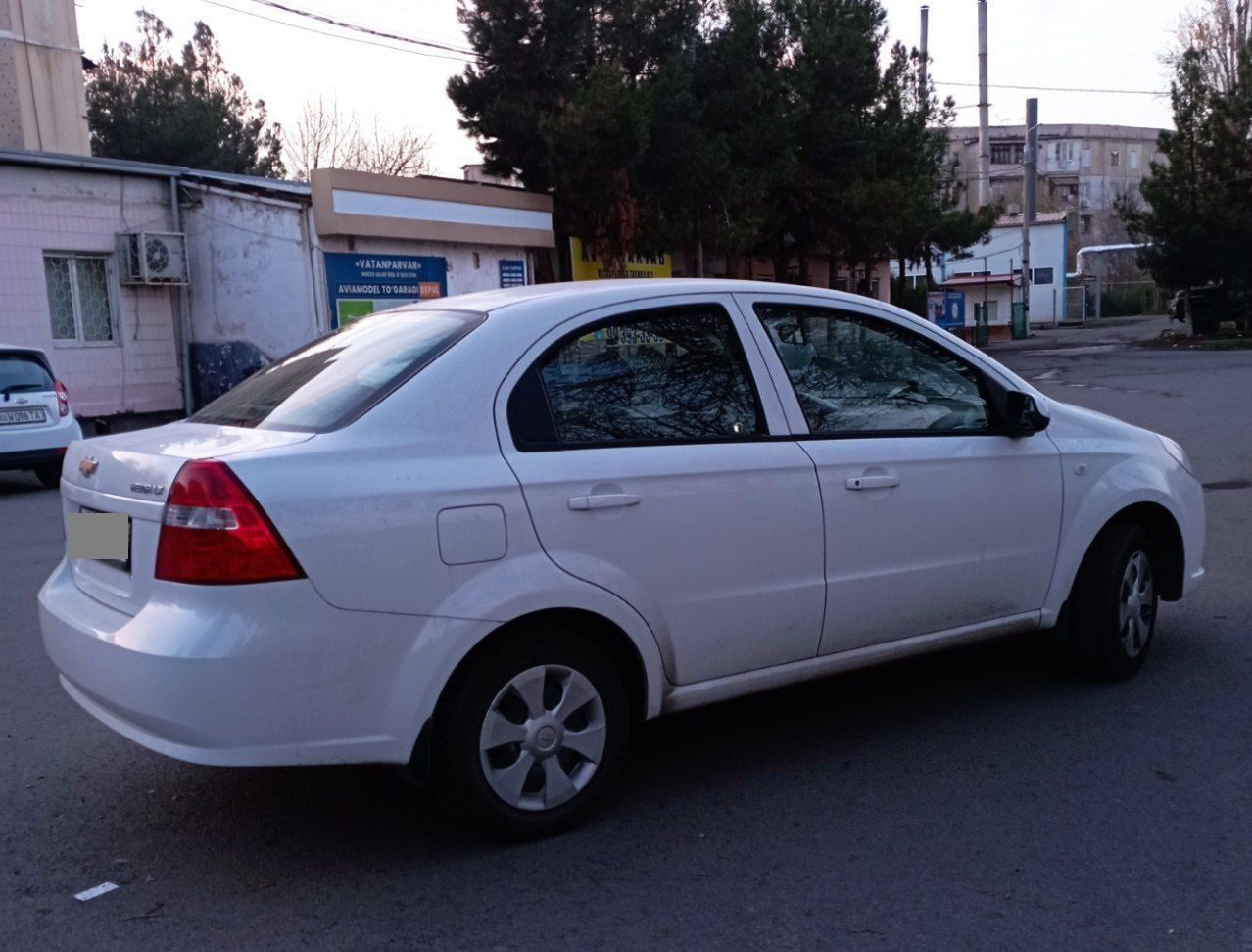 Chevrolet Nexia 3