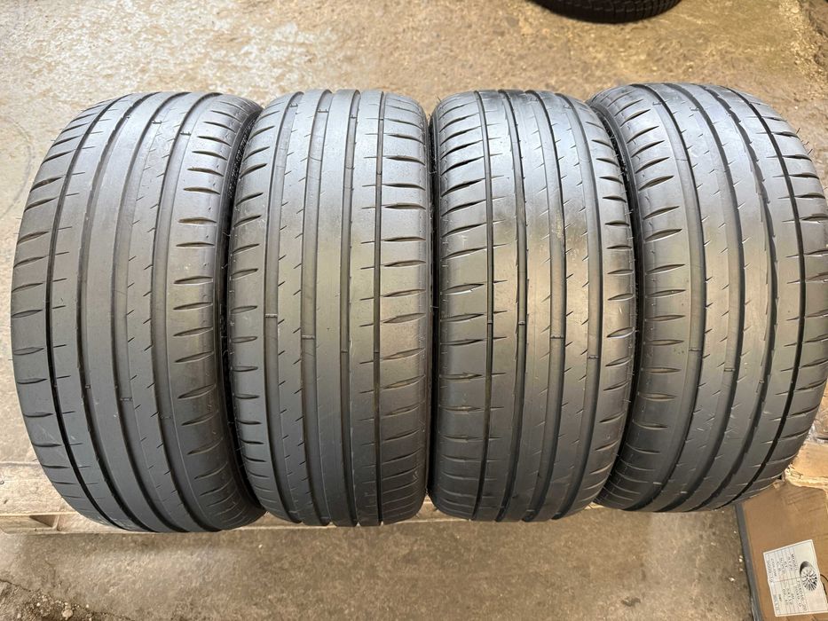 4x Anvelope Vara 205/45 R17 - Michelin Pilot Sport 4