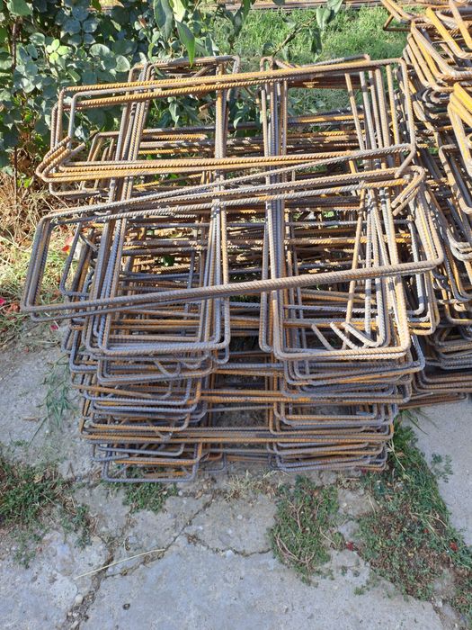 Etrieri din fier beton 

Fasonat orice dimensiune 

Tripodimensiune

M
