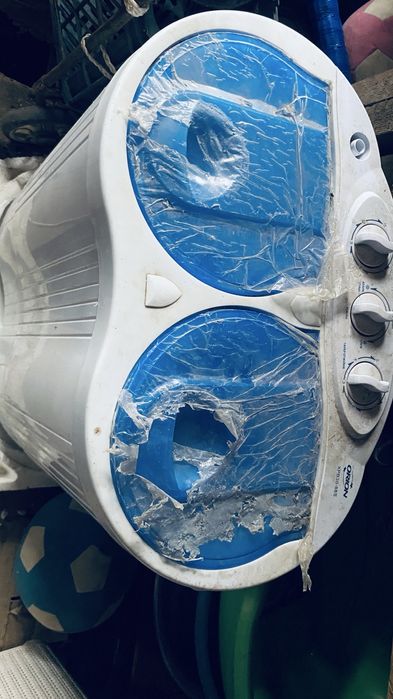 Стиральная машина. Маленькая