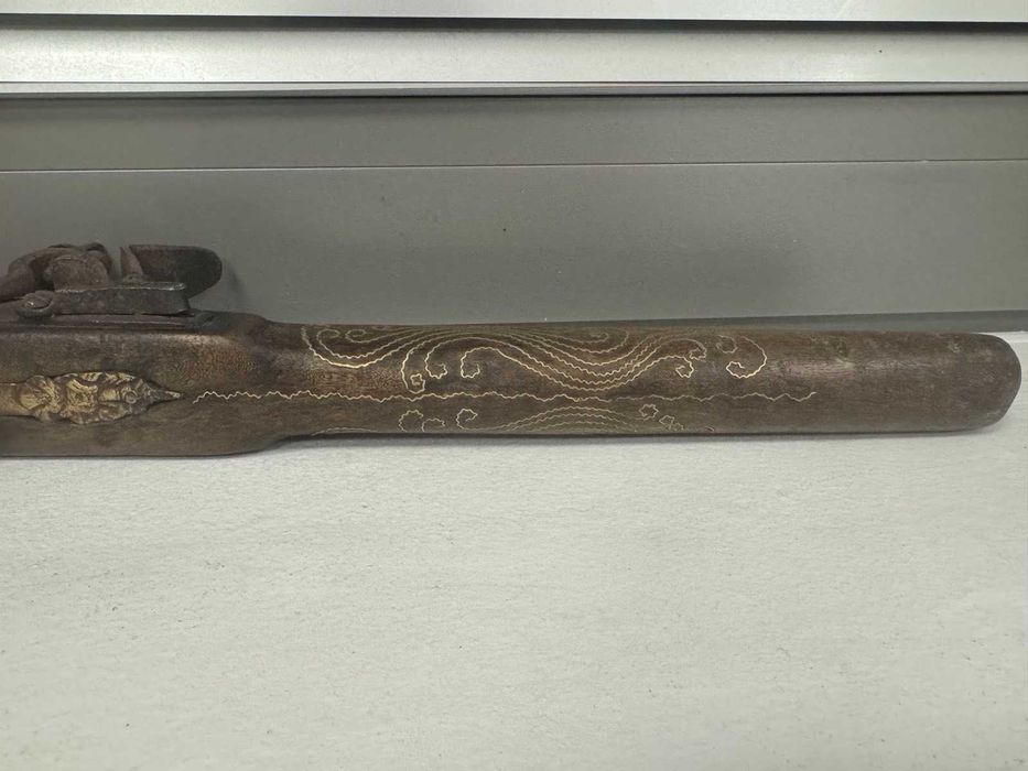 Пищов - Револвер - Пистолет