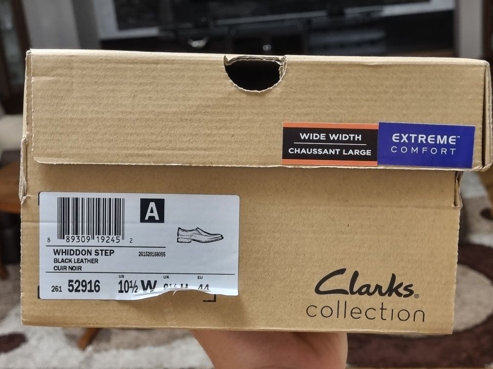 Срочно Обувь Clarks