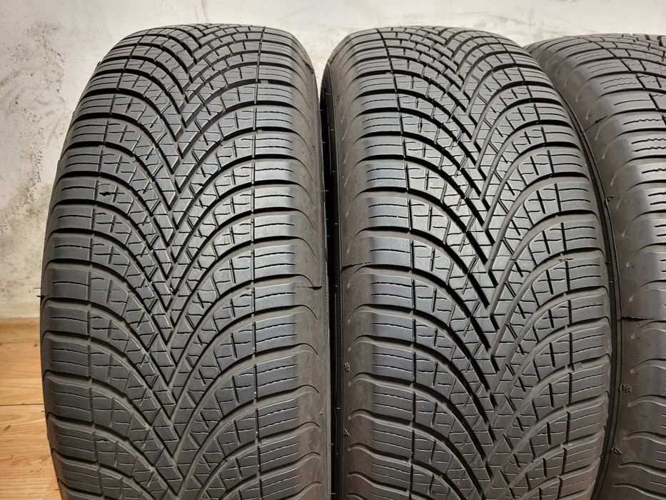215/65/16 Debica 24 г. / всесезонни гуми